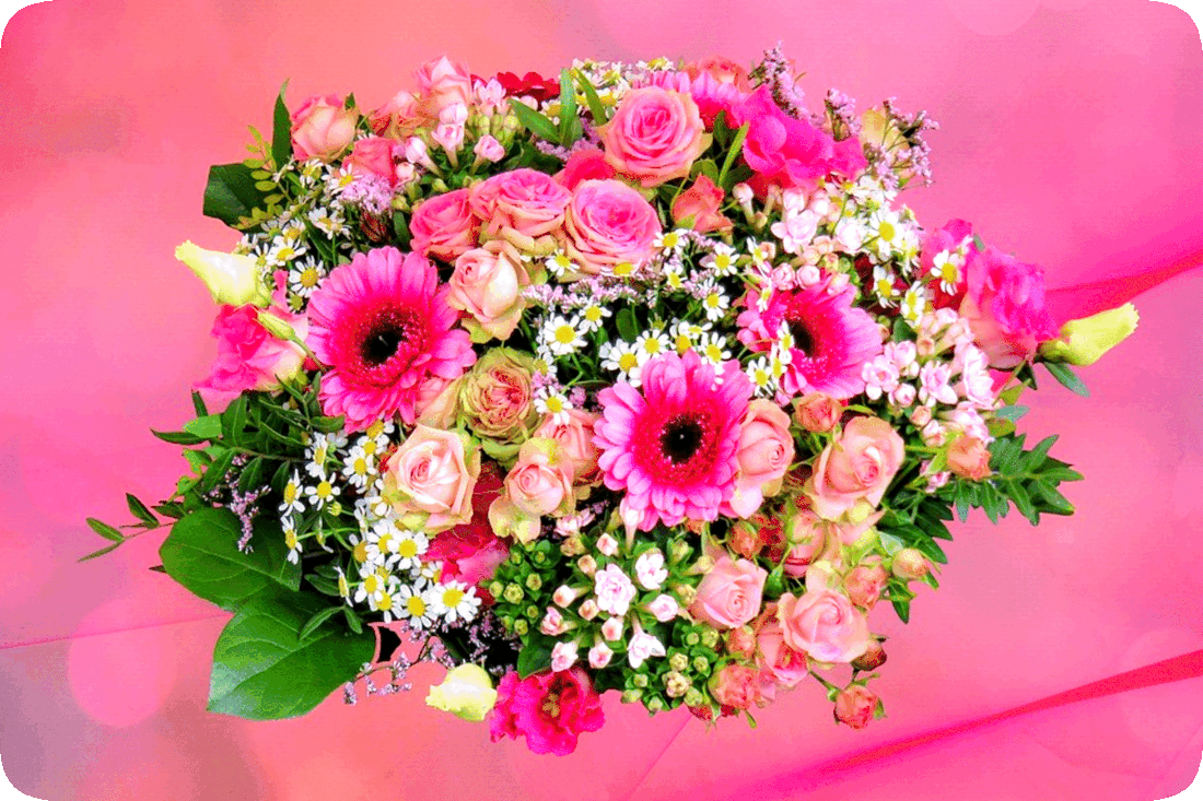 Picture of a bouquet of assorted flowers.
